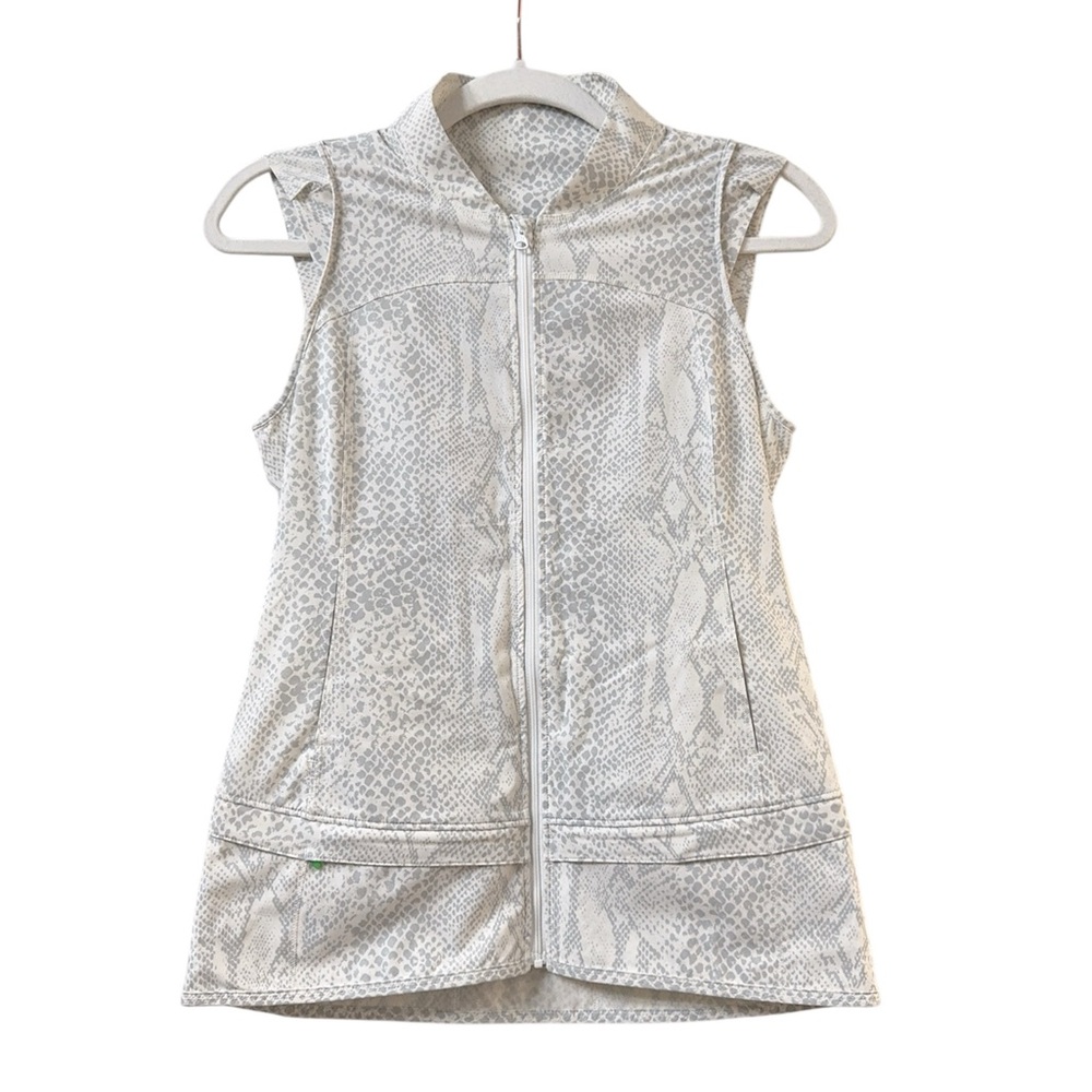 NWOT Lululemon Light Speed Vest reflective desert snake white silver fox